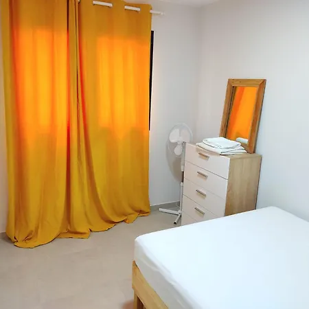 Apartman Albareda 17